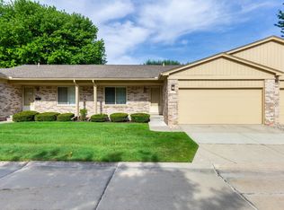 41415 Janet Cir, Clinton Township, MI 48038