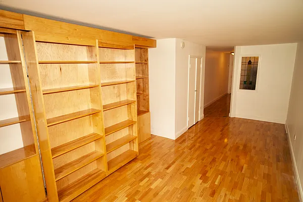 Rented by Owner | media 12