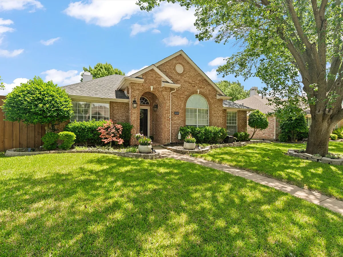Building Photo - 6200 Monticello Dr