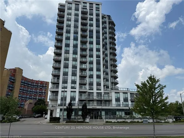 840 Queens Plate Dr, Toronto, ON