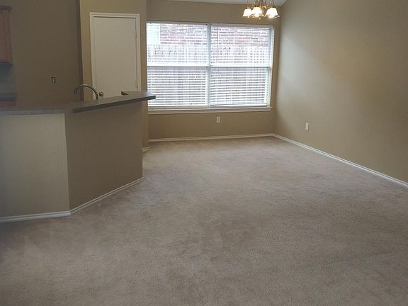 Dinning Room / Kitchen