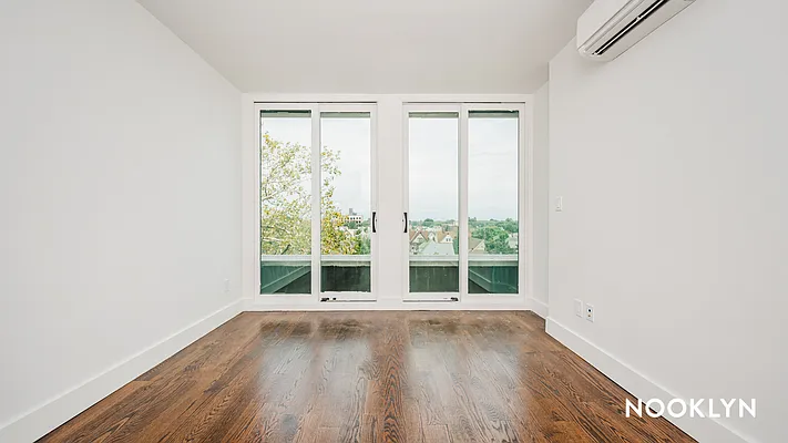 Rented by Nooklyn NYC LLC | media 7