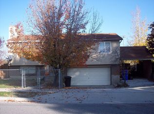 3950 W Squire Crest Dr, Salt Lake City, UT 84129