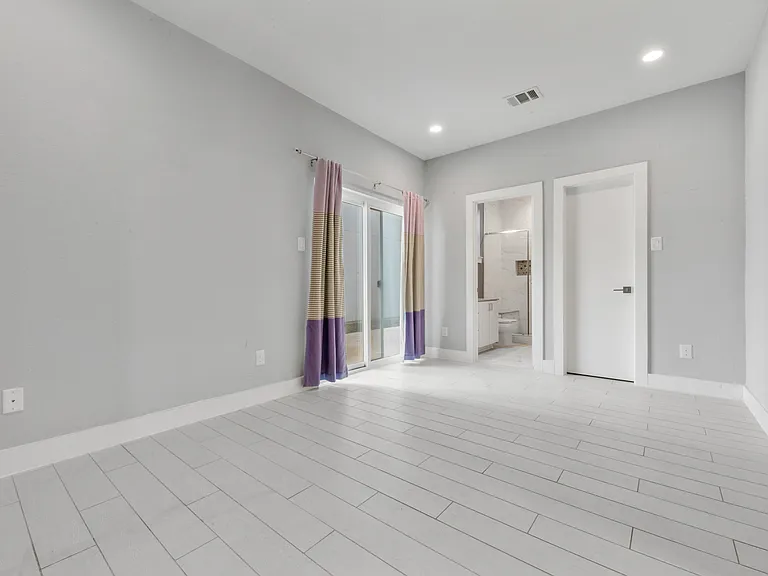 6106 Clarkson Ln #D — Photo 10