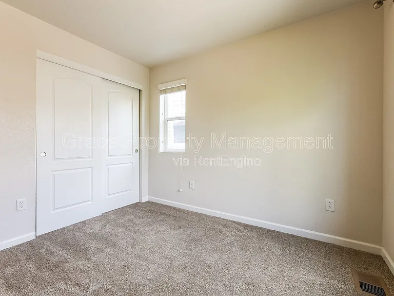 9760 Memphis St — Photo 34