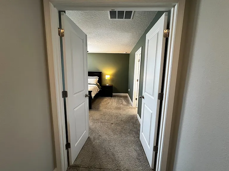 1585 Chelsea Manor Cir — Photo 17
