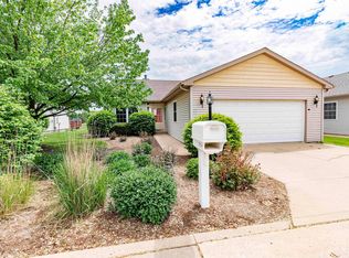 1712 W Sunflower St, Dunlap, IL 61525