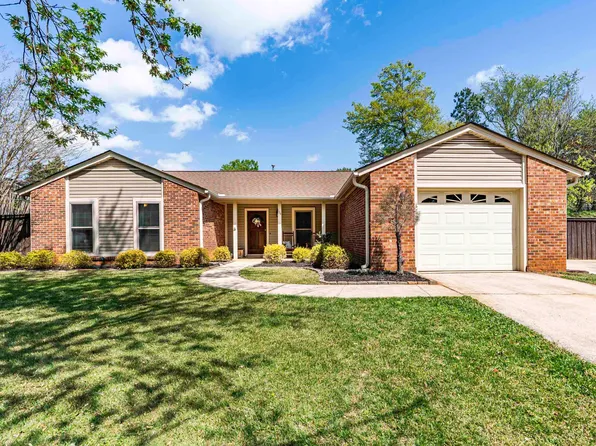 104 Burlington Ave, Greer, SC 29650