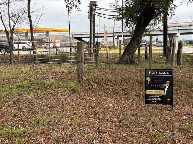 1st image of 509 Krenek Rd