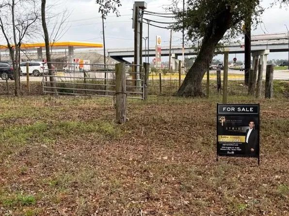 509 Krenek Rd, Crosby, TX 77532