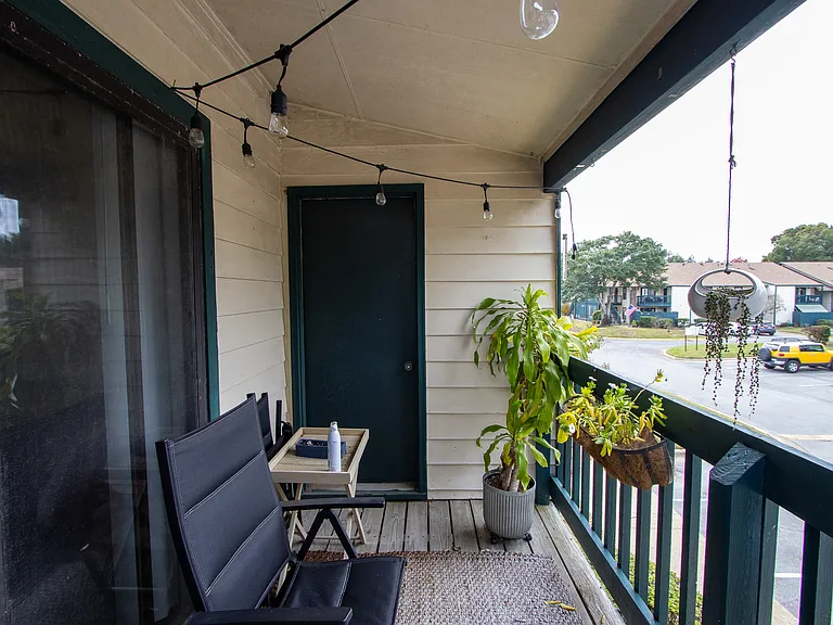 2299 Scenic Hwy #G6 — Photo 23