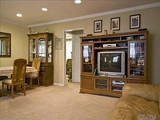 4th image of 6008 251st St