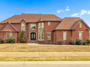 7701 Camelot Ln, Chattanooga, TN 37421