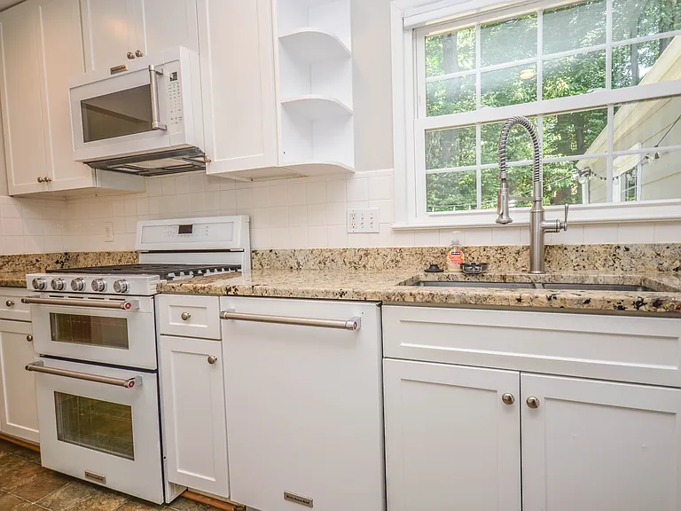 4805 Willet Dr — Photo 15