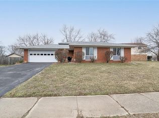 9204 E Stardust Dr, Indianapolis, IN 46229