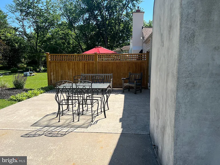 3576 Windridge Dr — Photo 32