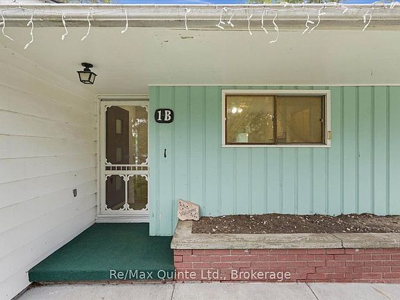 3rd image of 1B Rogers St