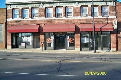 1st image of 913 1/2 E Market St APT 2
