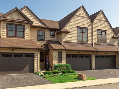 37 Johnnys Path, Bayport, NY, 11705