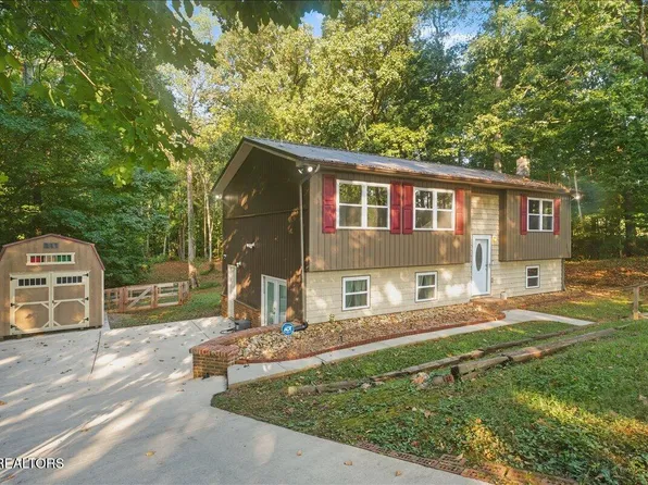 6901 Howard School Rd, Maryville, TN 37801