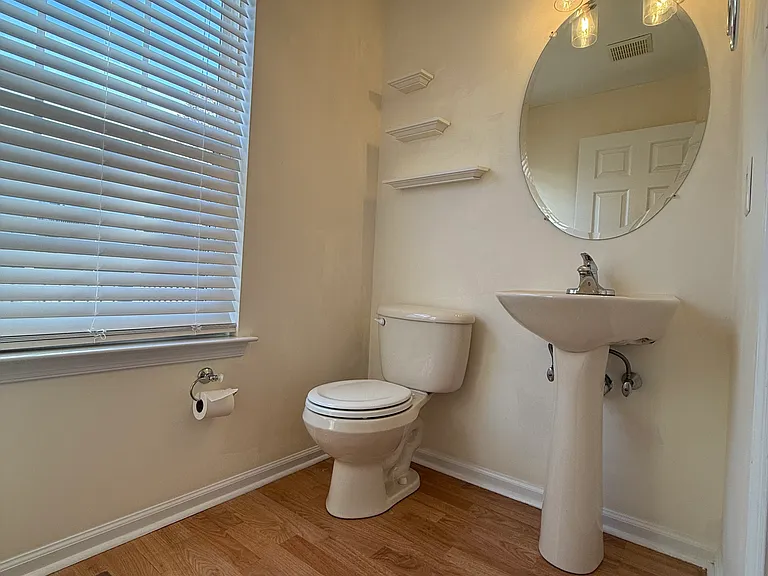83 Hunt Club Dr — Photo 27