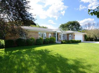 5N506 Santa Fe Trl, Bloomingdale, IL 60108