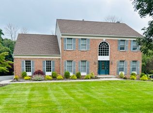 8 Triumph Ct, Flanders, NJ 07836