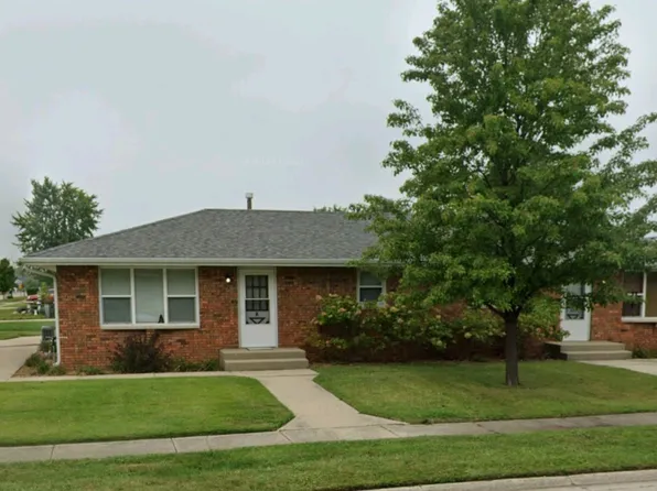 600 S Di Paolo Dr APT A, Coal City, IL 60416