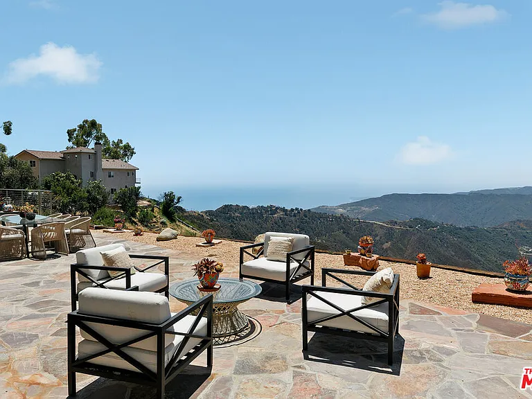 231 Loma Metisse Rd — Photo 13