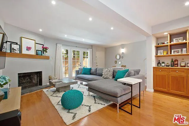 944 Palm Ave #5 — Photo 4