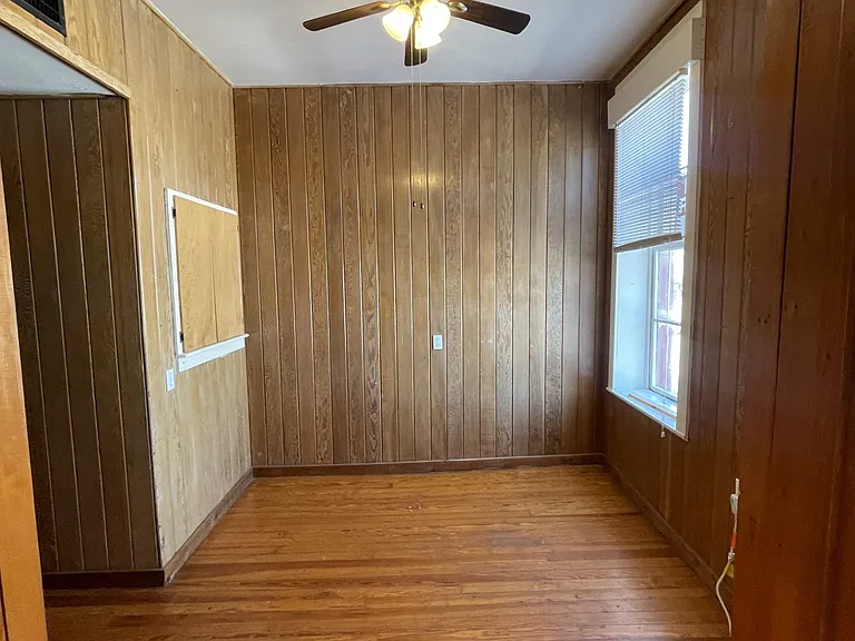 140 1/2 E San Antonio St #1 — Photo 6