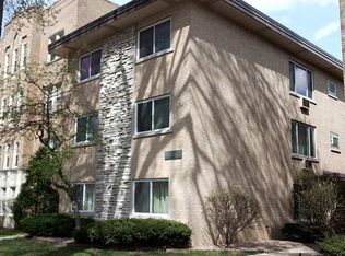 406 Wisconsin Ave APT 103, Oak Park, IL 60302