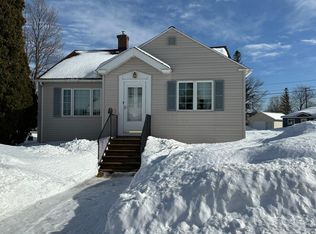 1208 Anderson Ave, Wakefield, MI 49968