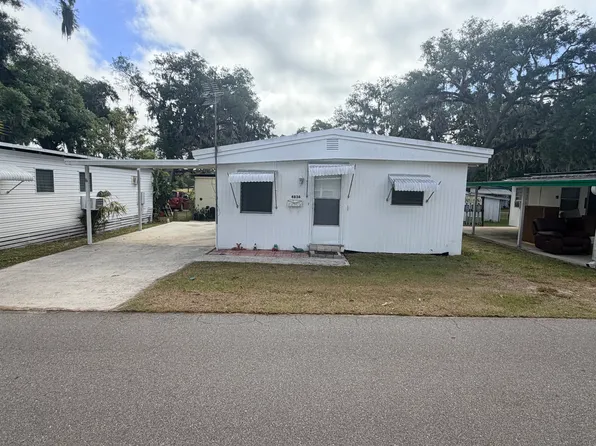 4836 Cottage St, Zephyrhills, FL 33542