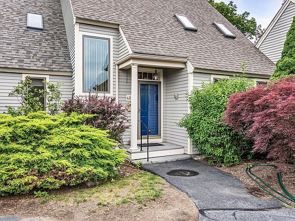 3rd image of 42 Quarry Ridge Ln #42