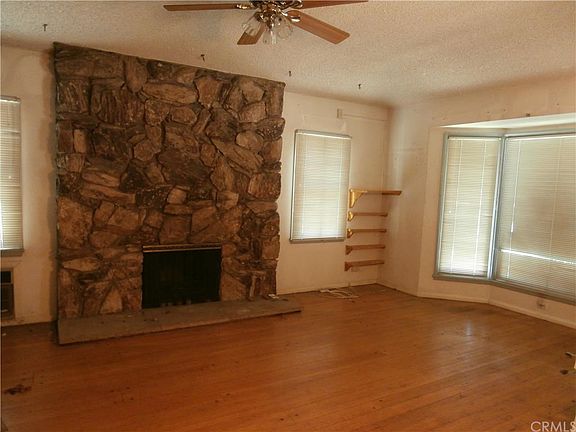 4th image of 6812 Woodward Ave