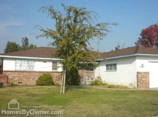 3867 E Garland Ave, Fresno, CA 93726