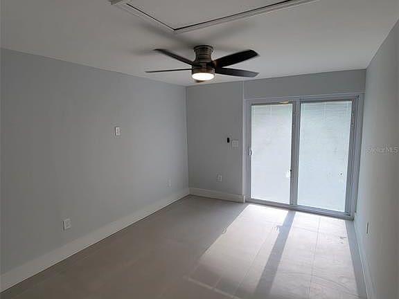 3rd image of 1410 1/2 Altaloma Ave