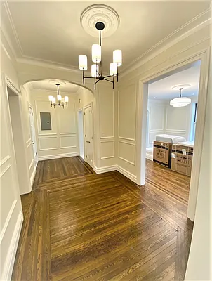 Rented by CitySites Real Estate Group | media 3