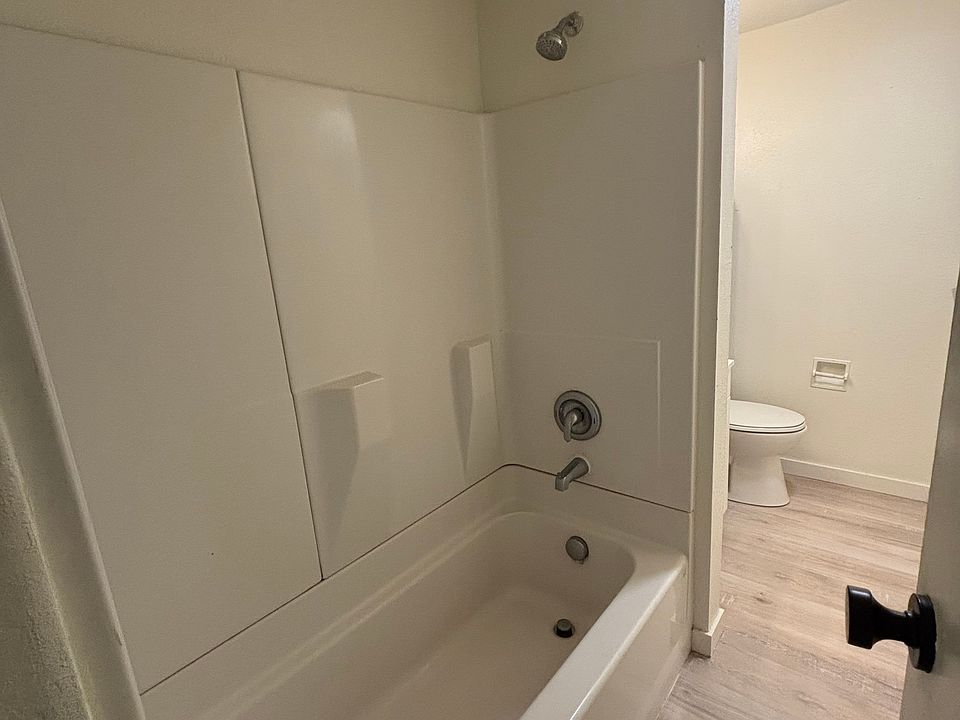 1st image of 1339 10th Ave APT 11
