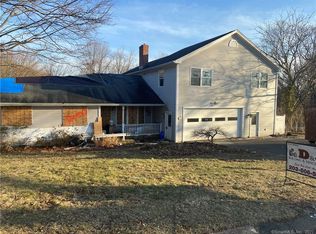 32 Benz St, Ansonia, CT 06401
