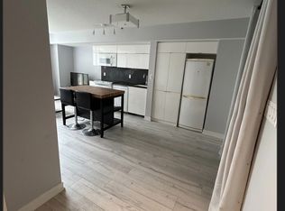 151 Dan Leckie Way #315, Toronto, ON M5V 4B2