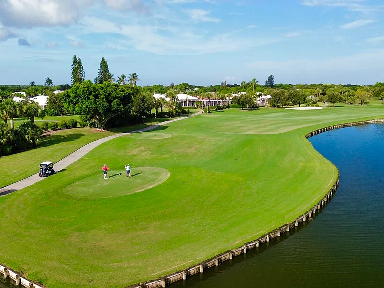 210 Coral Cay Ter — Photo 43