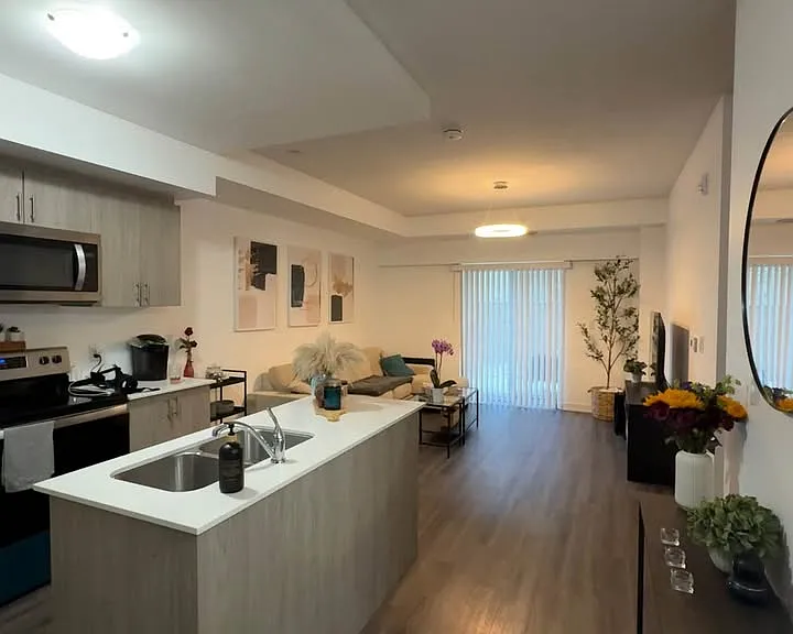 16 Markle Cres #108 — Photo 4