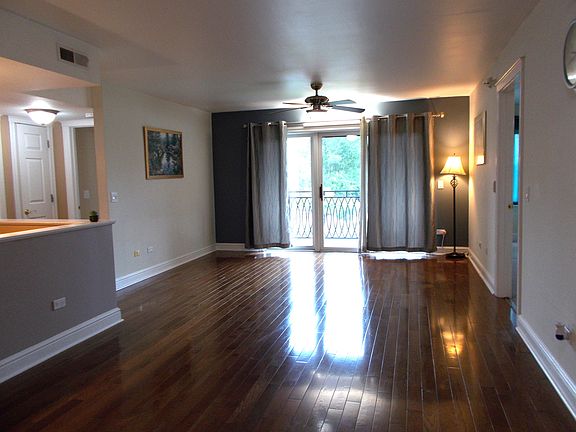 4th image of 450 S Western Ave Unit 305