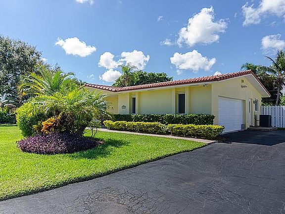 2nd image of 13802 SW 83rd Ave