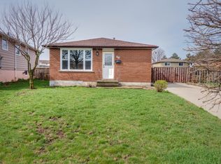 40 Laird Dr #2, Hamilton, ON L8T4L7
