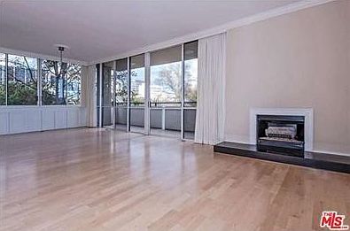 4th image of 211 S Spalding Dr #203N