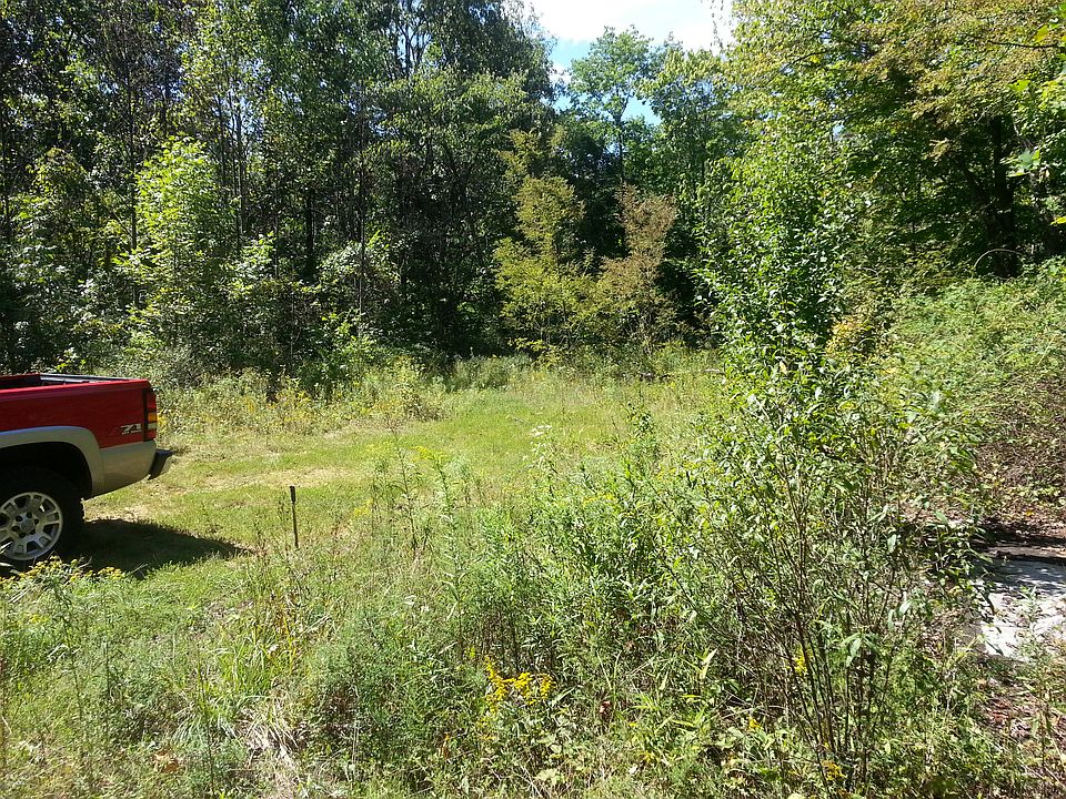 Driveway 300 ft. from road