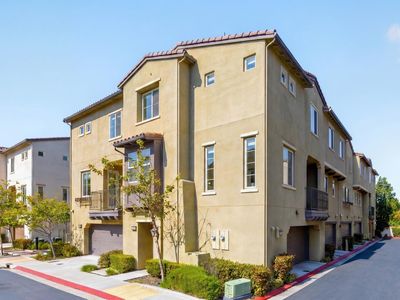 535 Holthouse Ter, Sunnyvale, CA, 94087
